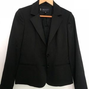 Women’s Ann Klein Black Blazer size 4